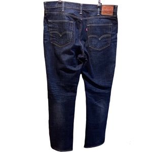 Levi’s Men’s 541 dark blue jeans. Size 38/32. EUC